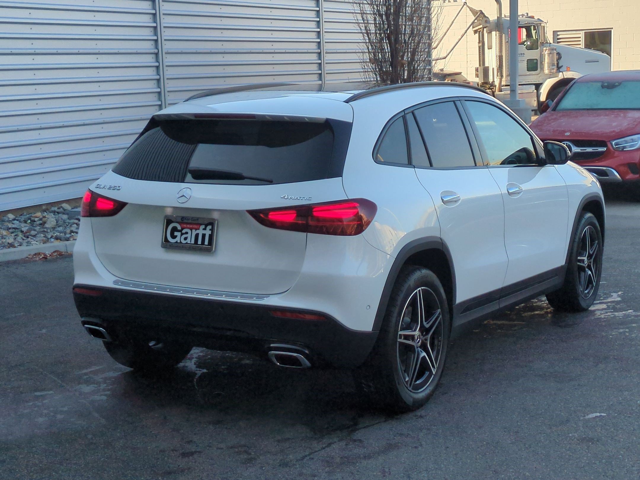 New 2026 Polar White Mercedes-Benz GLA 250 image 3