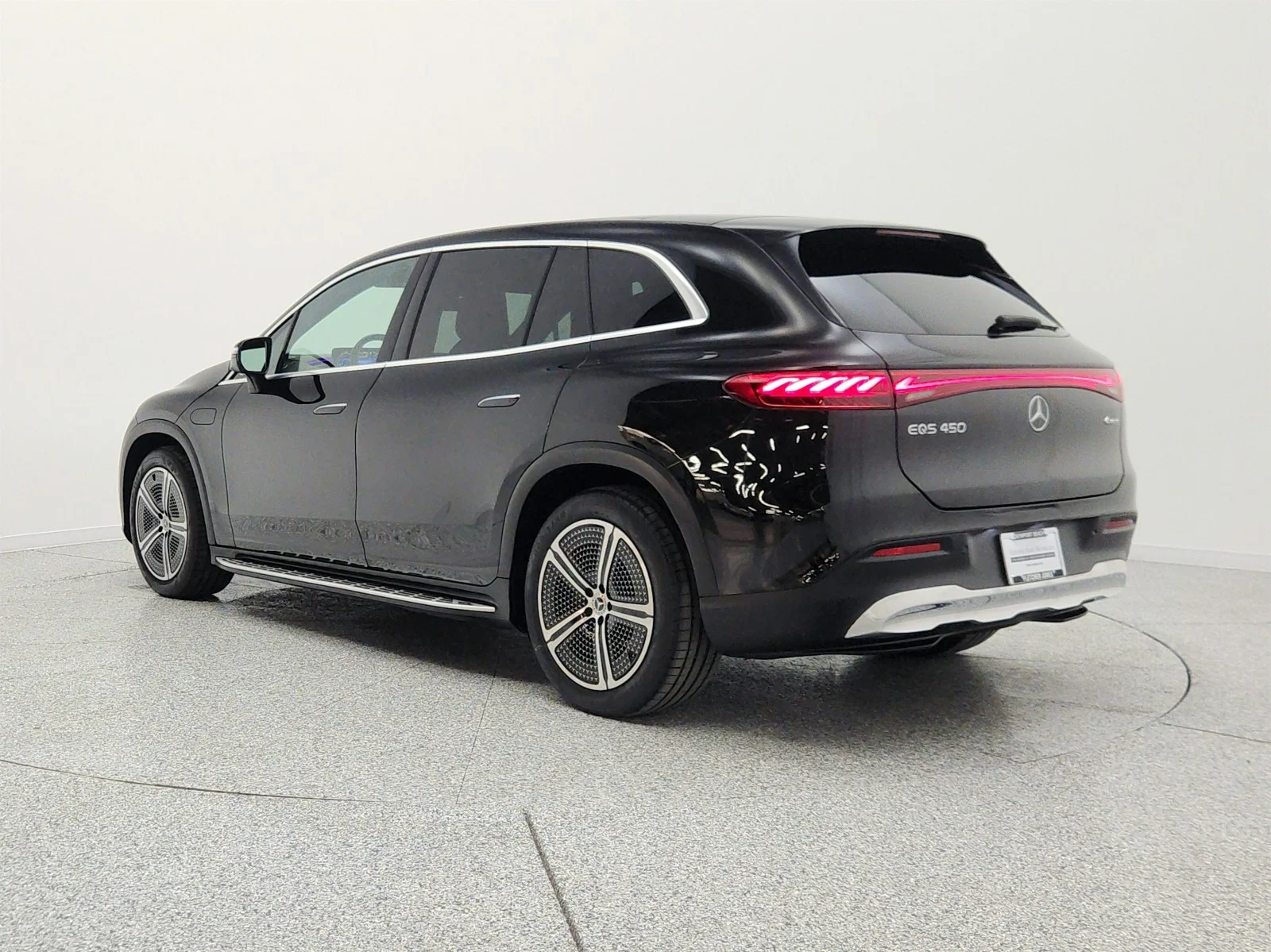 Used 2023 Obsidian Black Metallic Mercedes-Benz EQS 450 4MATIC® SUV image 7