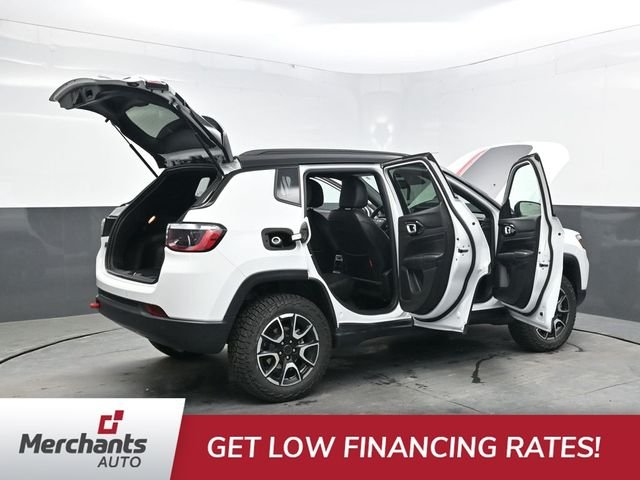 2025 Jeep Compass Trailhawk - Photo 48