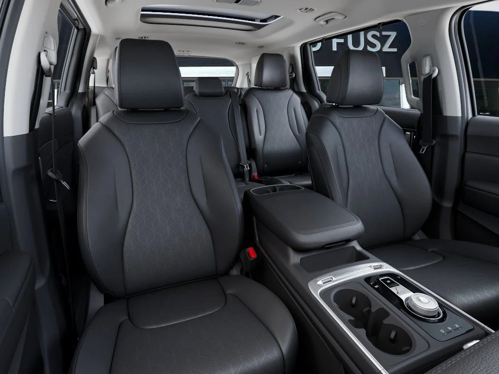 New 2027 Snow White Pearl Kia SX image 15