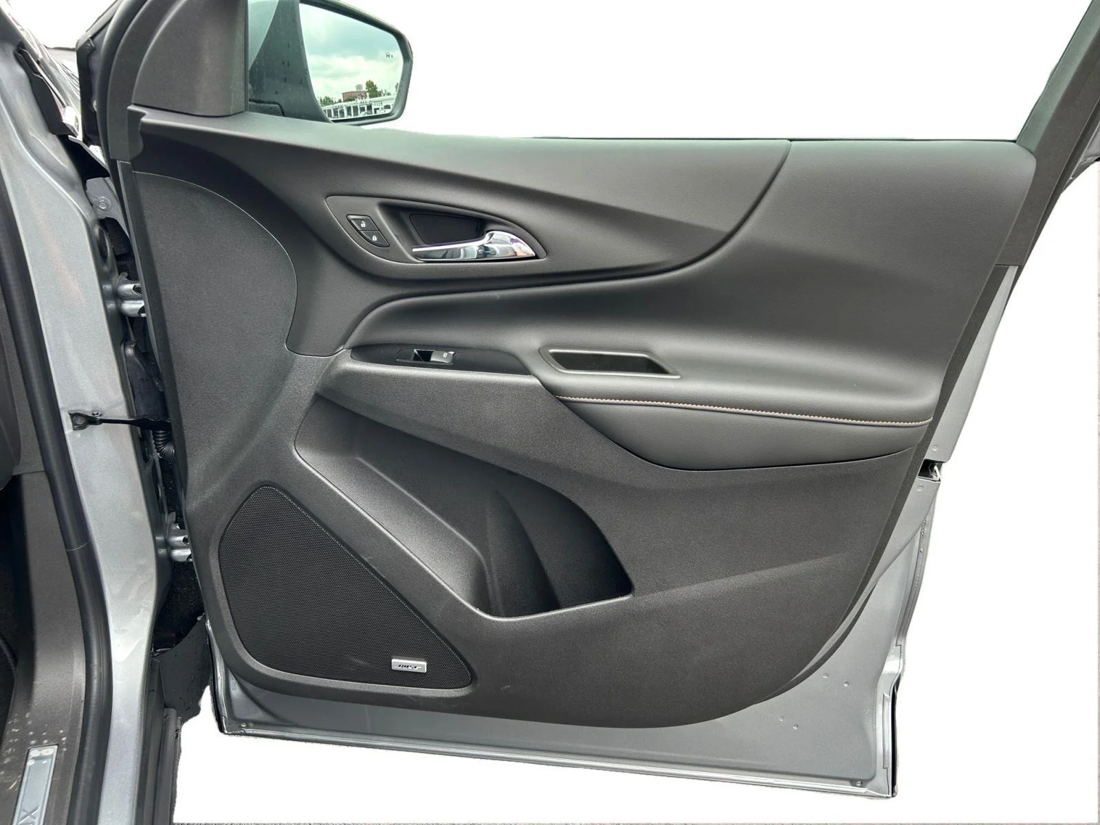 Used 2024 Sterling Gray Metallic Chevrolet Premier image 22