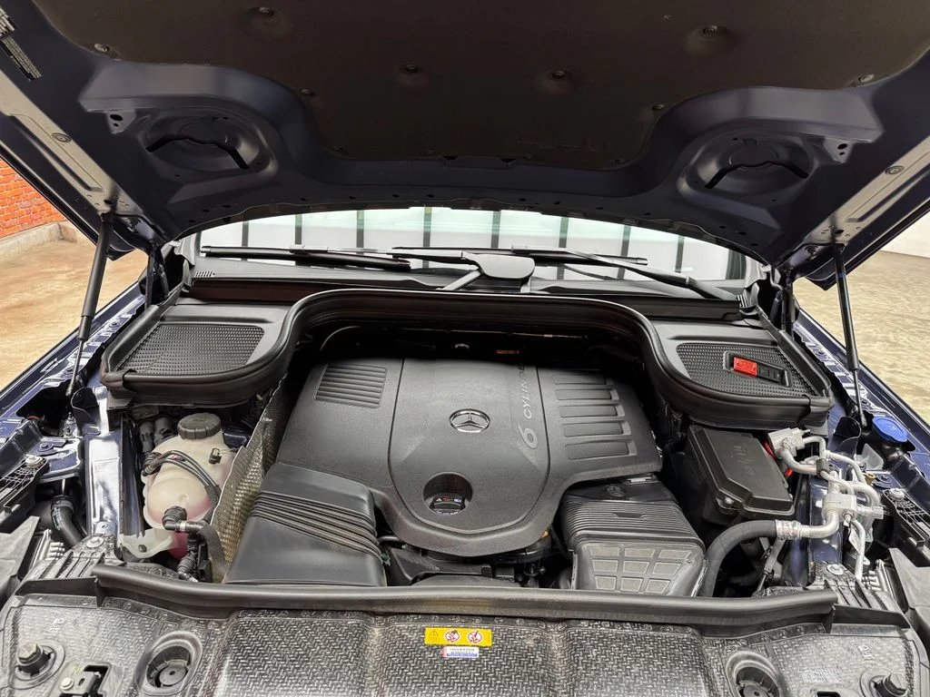 Used 2026 Blue Mercedes-Benz GLS 450 image 28