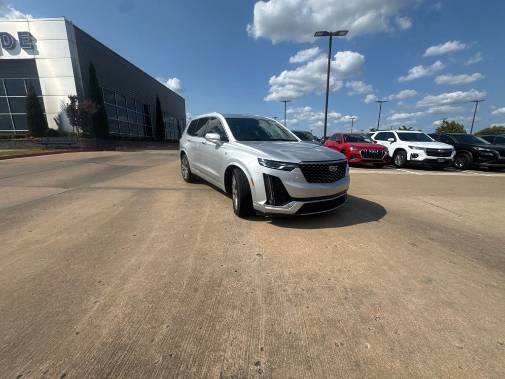 Used 2020 Silver Cadillac Premium Luxury image 2