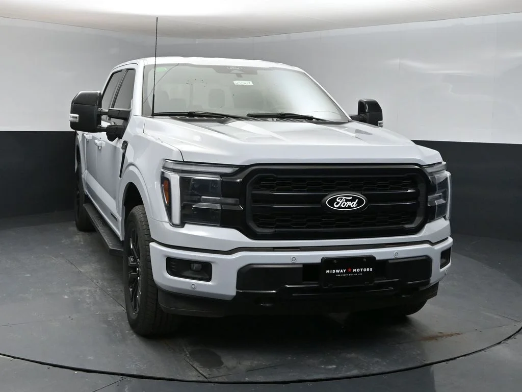New 2025 White Ford Lariat image 6