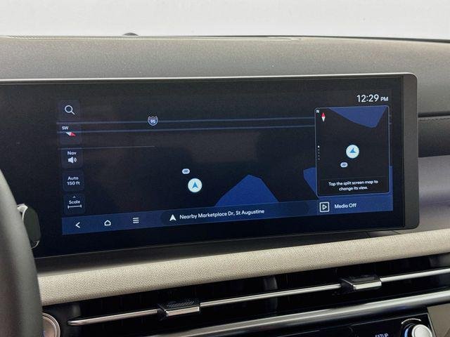 New 2026 Silver Hyundai SEL Premium FWD image 21
