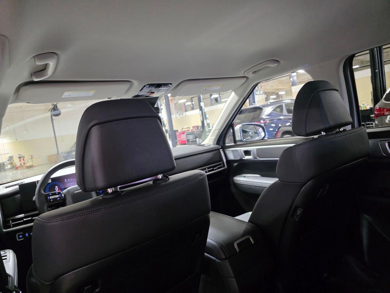 New 2026 Shimmering Silver Hyundai SEL image 16