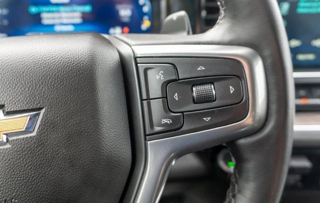 Used 2025 Red Chevrolet LTZ image 29