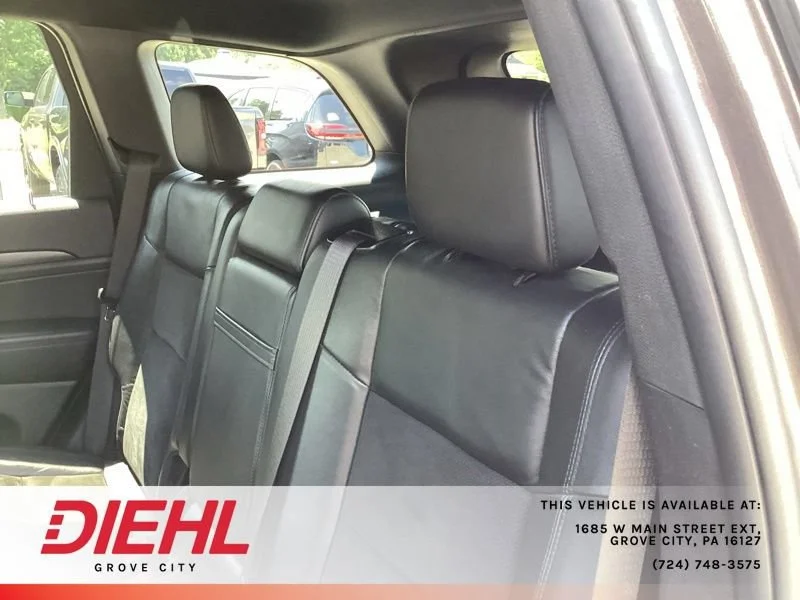 Used 2021 Gray Jeep Laredo X 4x4 image 17
