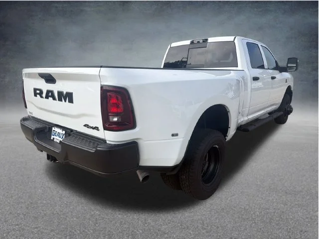 New 2027 Bright White Clear-Coat Exterior Paint RAM Tradesman image 7