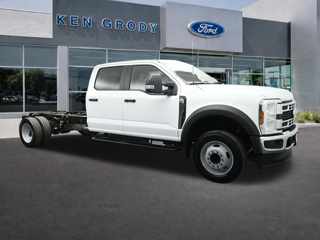 2026 Ford F-550 Super Duty Chassis Cab