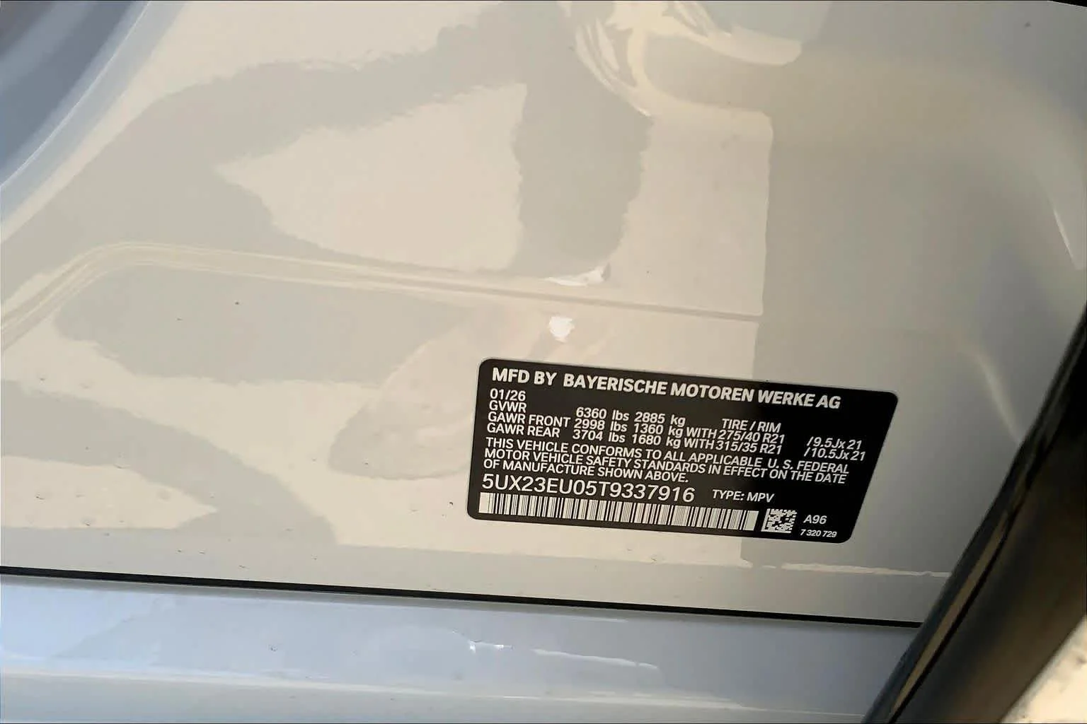 New 2026 Mineral White Metallic BMW xDrive40i image 19