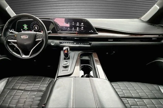 Used 2021 Black Raven Cadillac Sport Platinum image 7