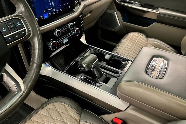 Used 2024 Agate Black Metallic Ford Platinum image 18