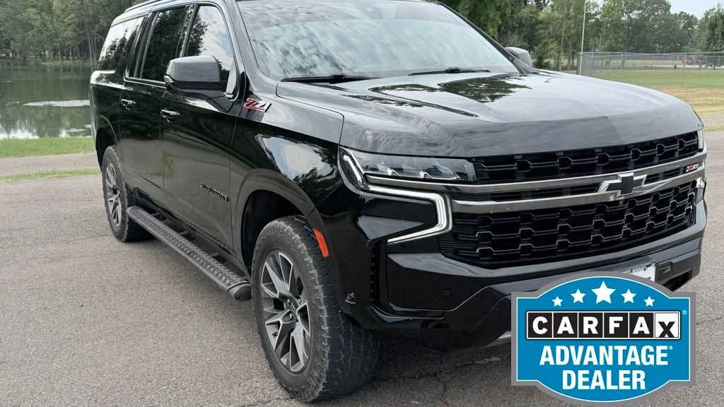 Used 2022 Black Chevrolet Z71 image 3
