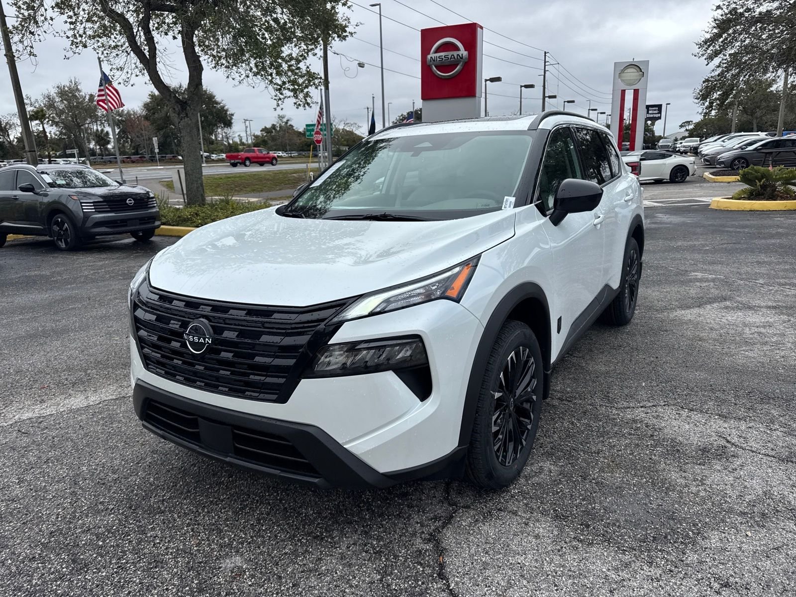 New 2026 Nissan Rogue Dark Armor 4D Sport Utility