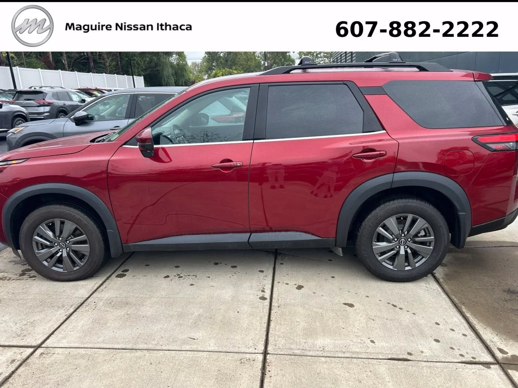 Used 2023 Red Nissan SV image 5