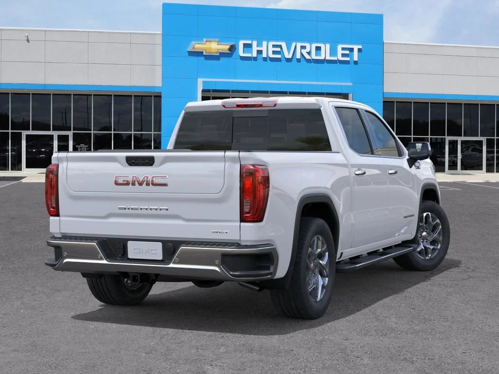 2026 GMC Sierra 1500 SLT - Photo 4