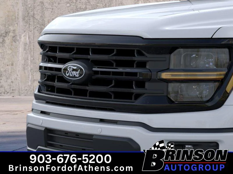 New 2026 Oxford White Ford XLT image 17