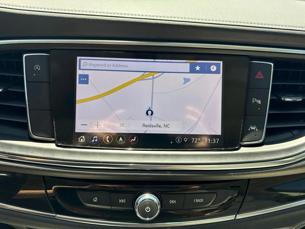 Used 2023 White Frost Tricoat Buick Premium image 22