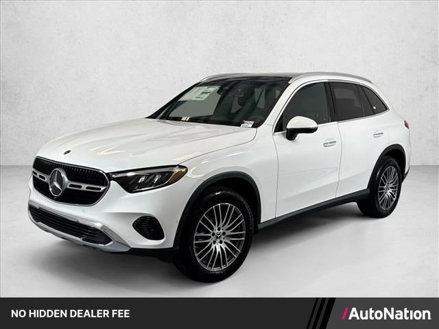 New 2026 MANUFAKTUR Moonlight White Metallic Mercedes-Benz GLC 300 image 31