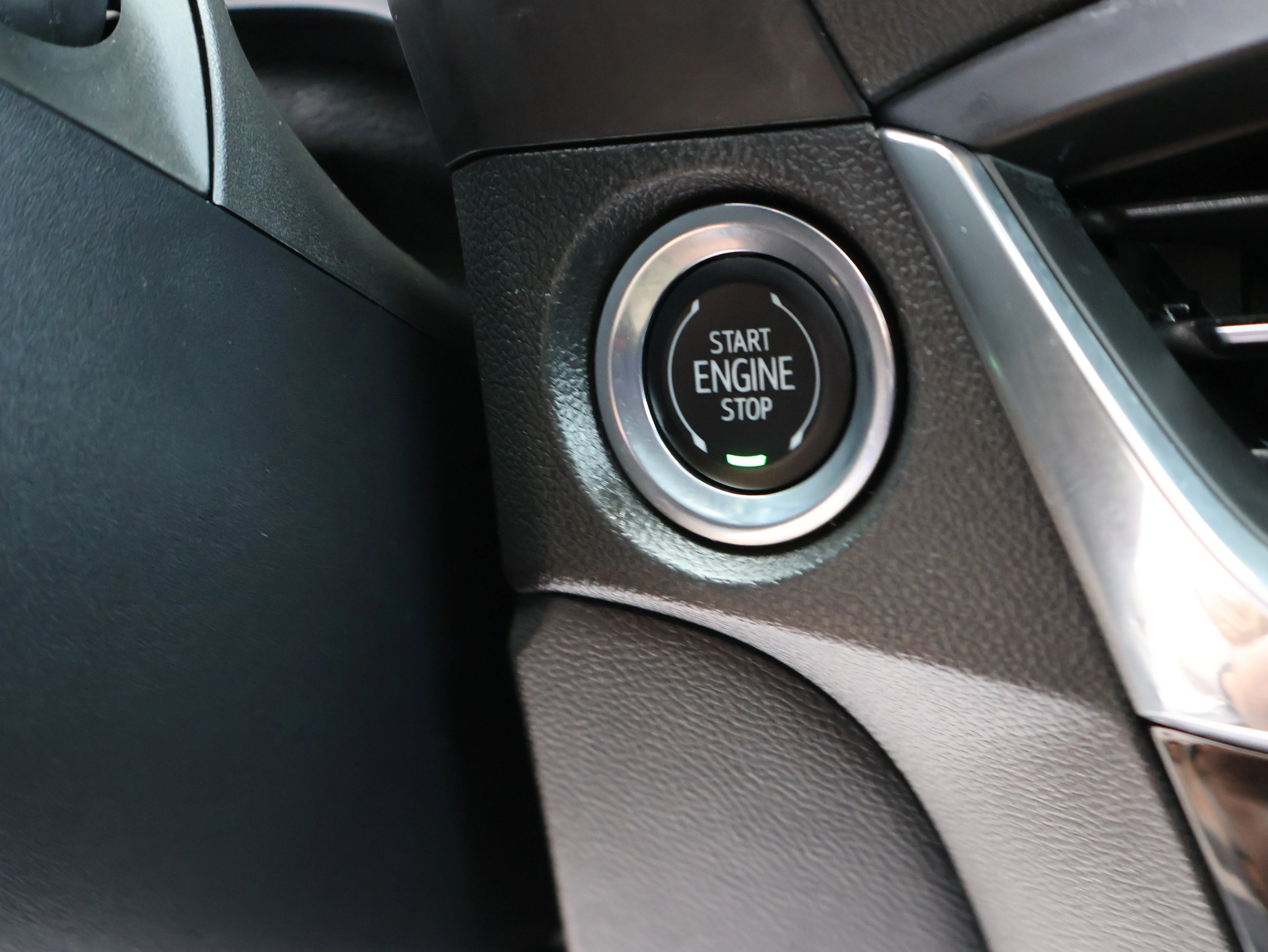 Used 2026 Summit White Buick Sport Touring image 41