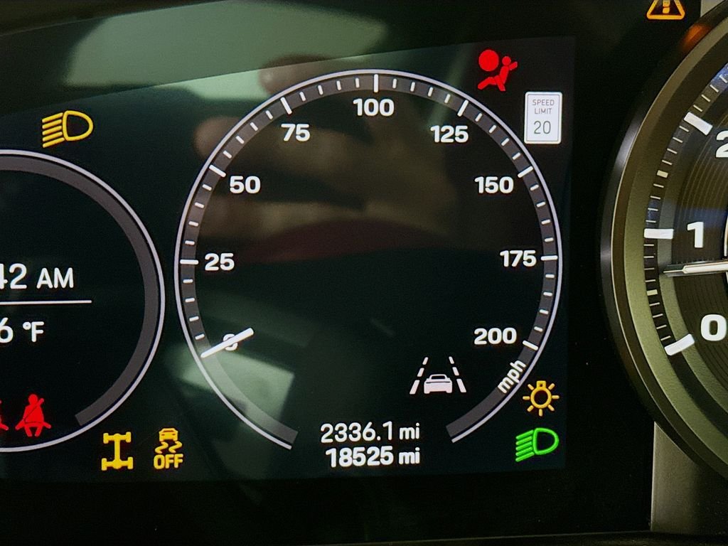 Used 2020 Black Porsche Carrera 4S image 13