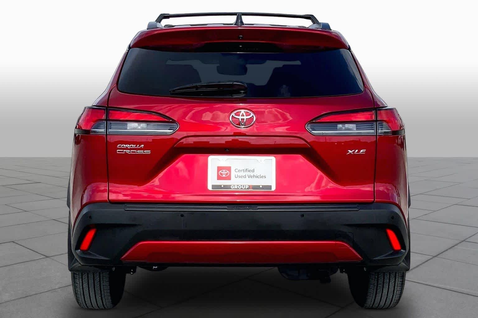 Used 2026 Soul Red Crystal Toyota XLE image 5