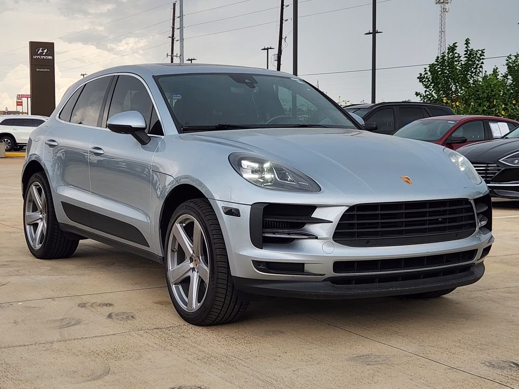 Used 2019 Dolomite Silver Metallic Porsche S image 3