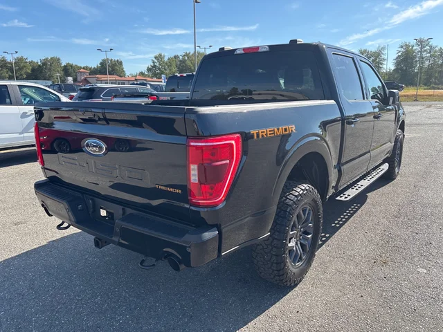 Used 2022 Agate Black Metallic Ford Tremor image 2