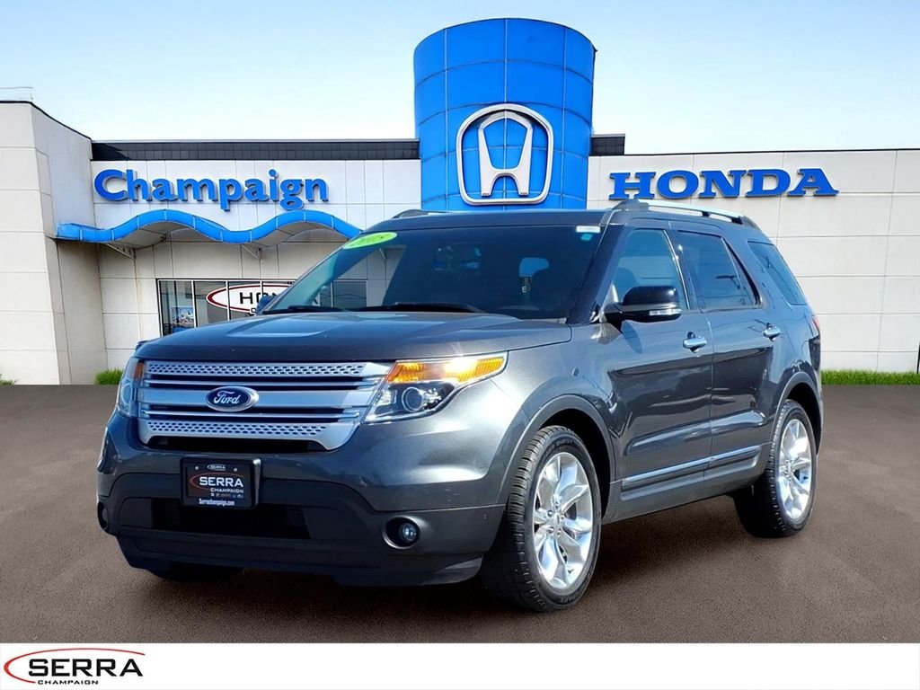 2015 Ford Explorer XLT's photo
