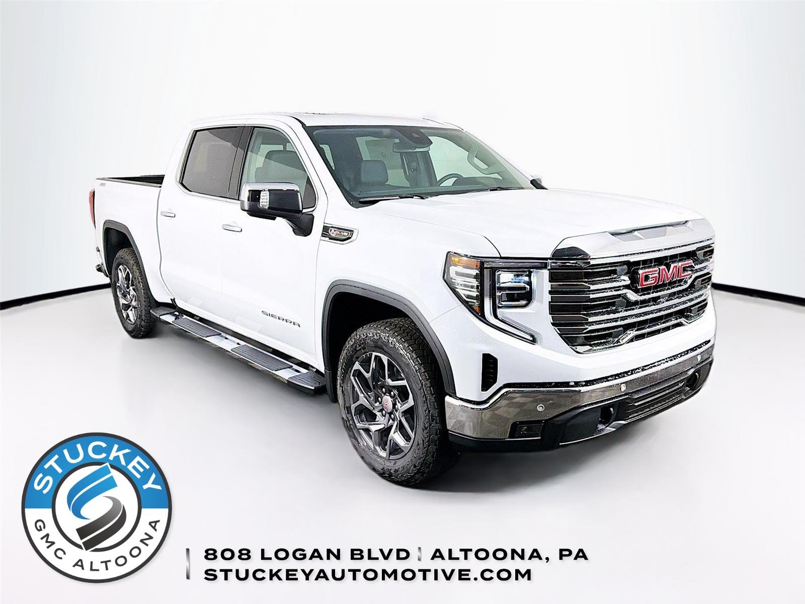 New 2026 Glacier White Tricoat GMC SLT image 1