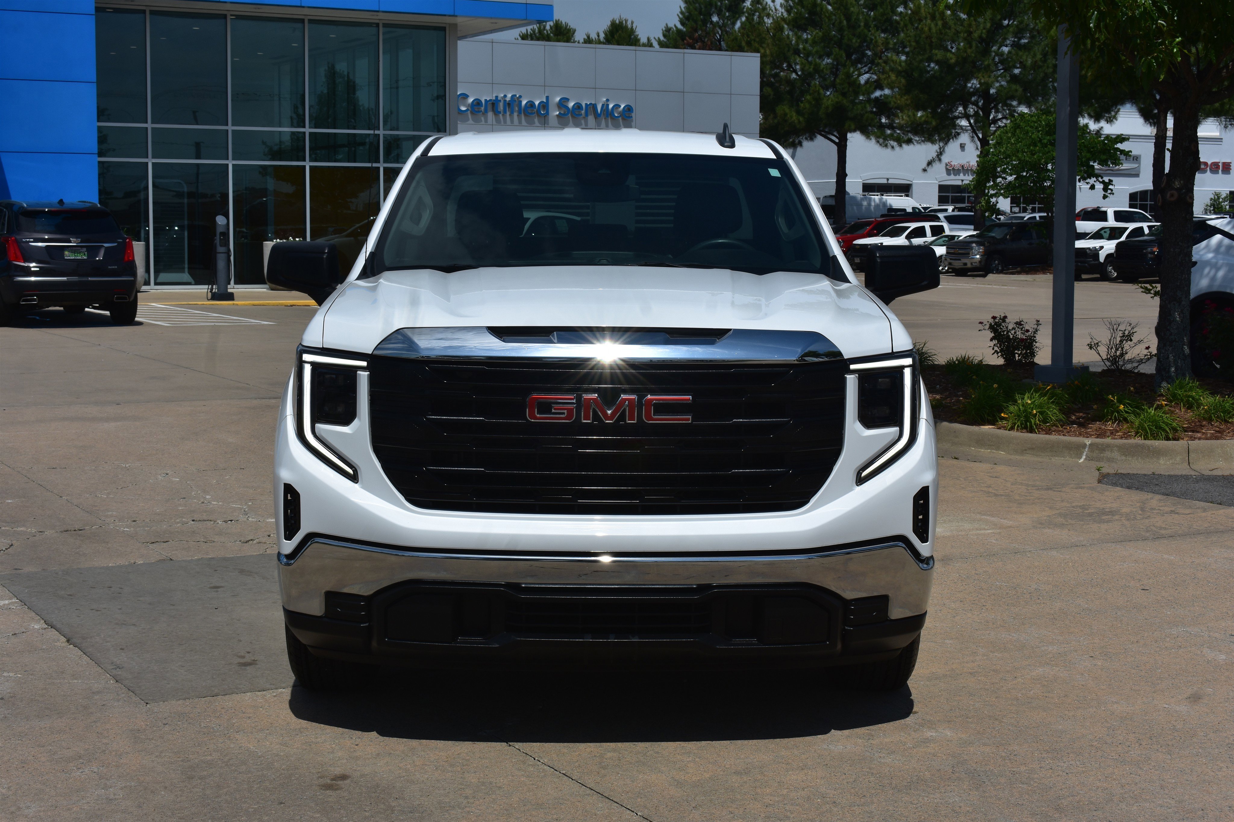 Used 2023 GMC Sierra 1500 Pro with VIN 1GTRHAEK4PZ128442 for sale in Little Rock