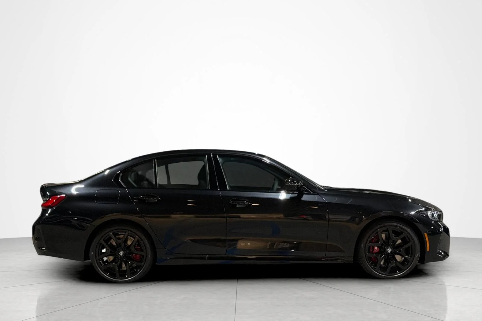 New 2026 Black Sapphire Metallic BMW 330i NA image 6
