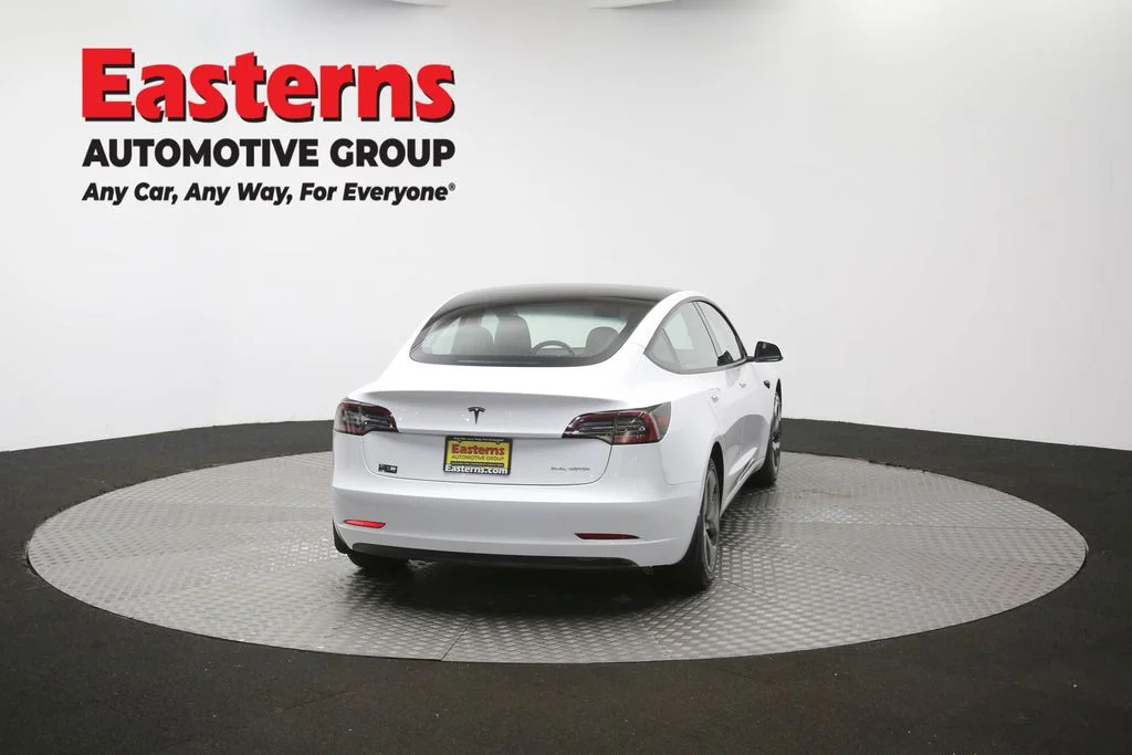 Used 2018 White Tesla Long Range image 33
