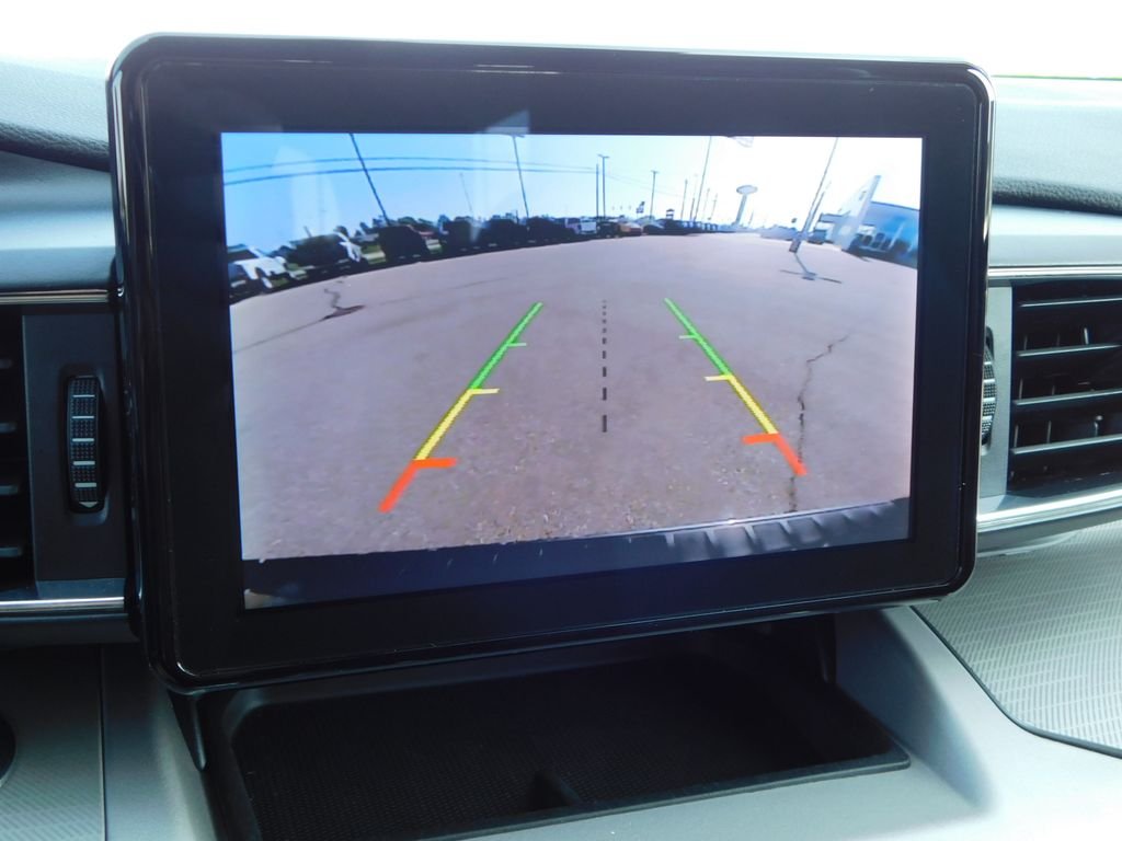 Used 2023 Black Ford XLT image 48