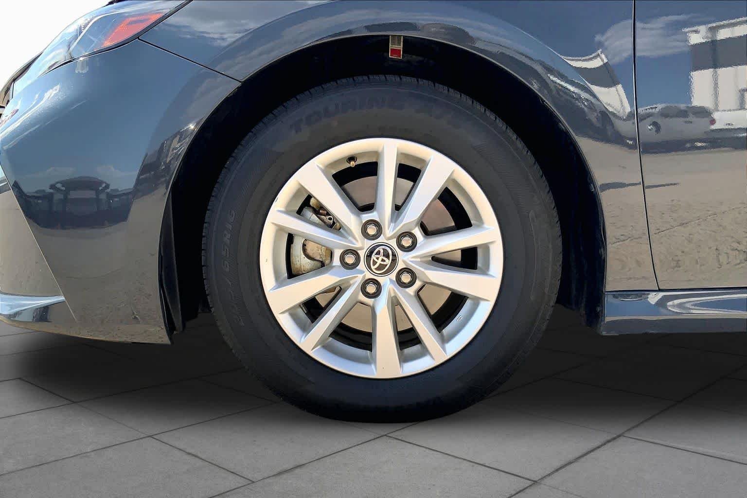 Used 2025 Underground Toyota LE image 11