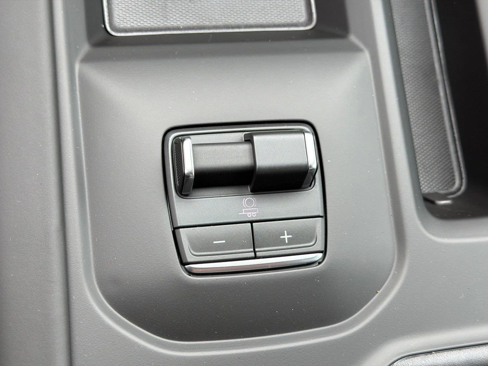 2026 GMC Sierra 2500HD Denali Ultimate - Photo 24