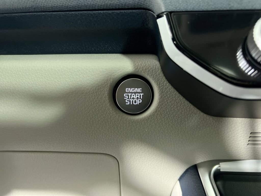 New 2026 Ivory Silver Kia EX image 23
