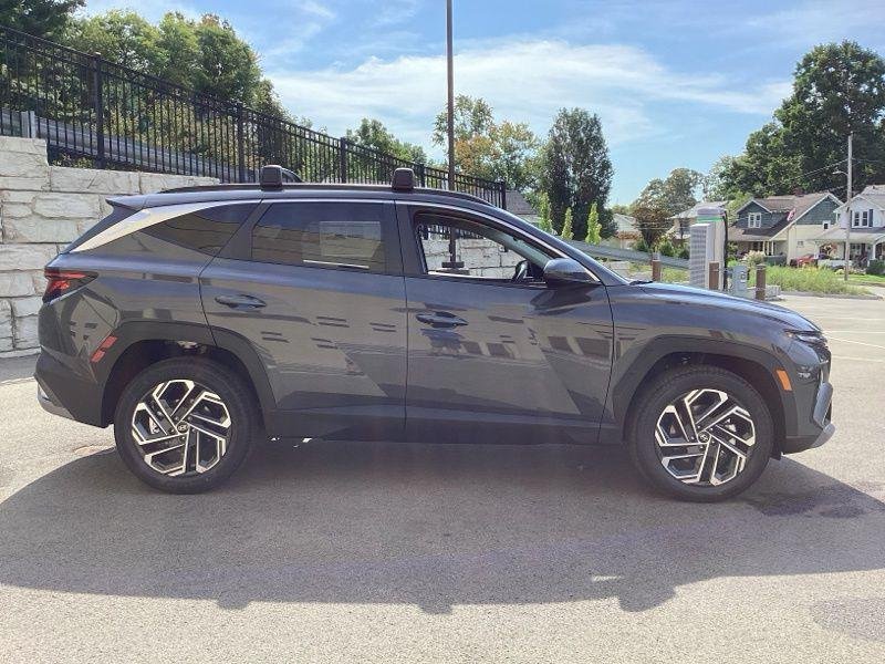 New 2026 Gray Hyundai SEL Plus AWD image 9