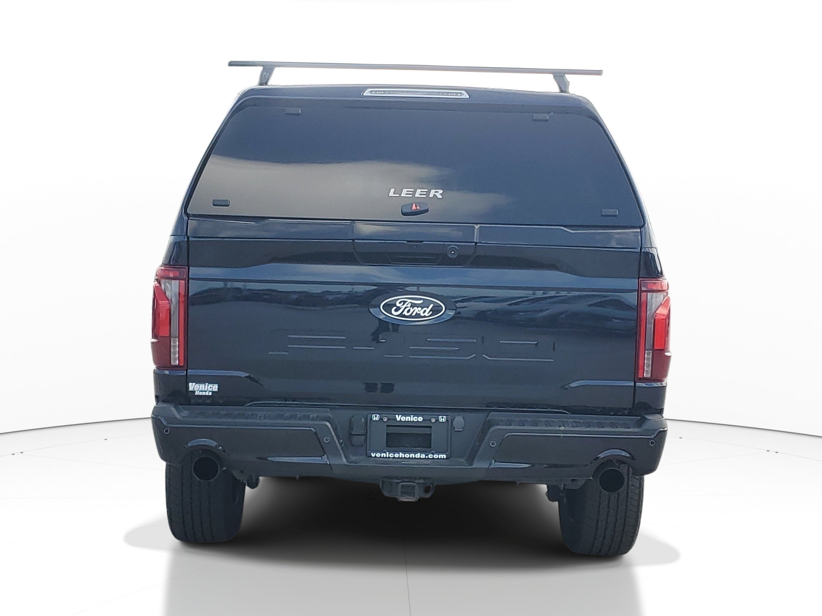 Used 2025 Antimatter Blue Metallic Ford LARIAT image 5
