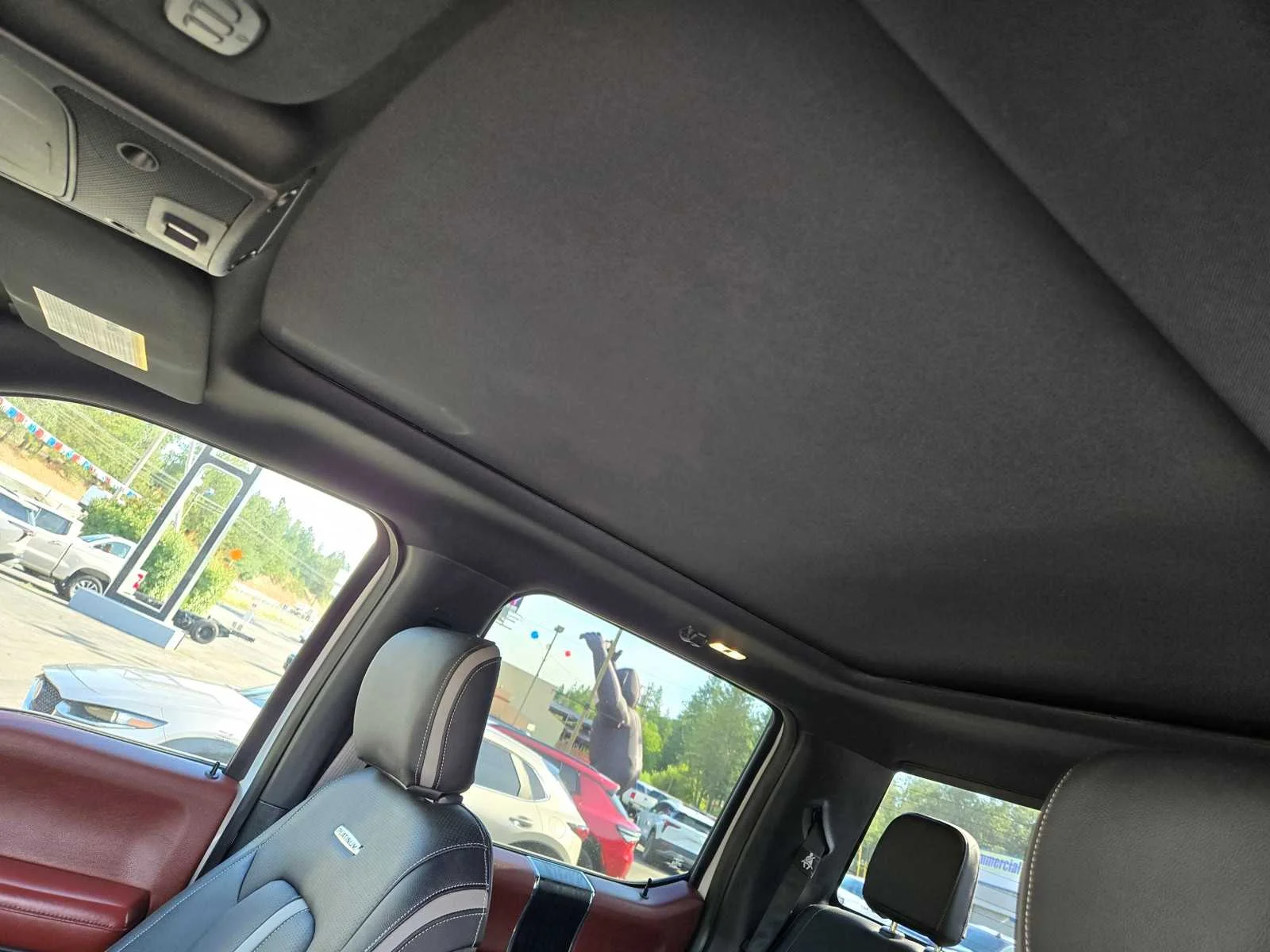 2018 Ford F-150 Platinum - Photo 17
