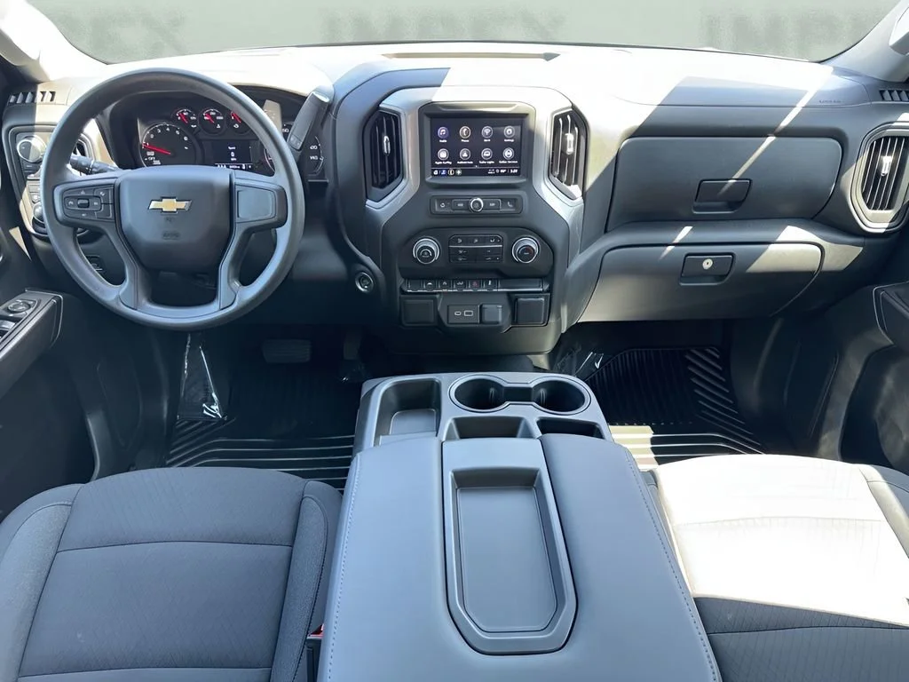 Used 2024 Summit White Chevrolet Custom image 23