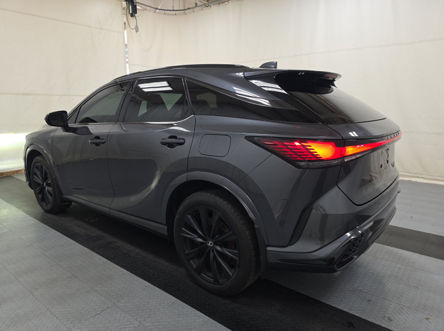 Used 2024 Gray Lexus 500h F SPORT Performance image 5
