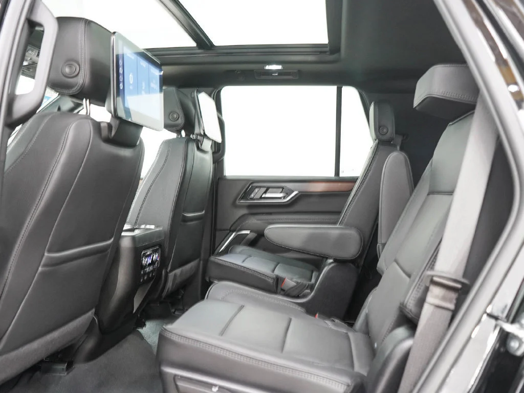 Used 2025 Onyx Black GMC Denali image 15