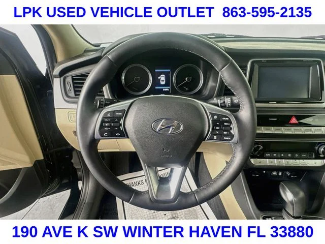 Used 2019 Black Hyundai SEL image 11