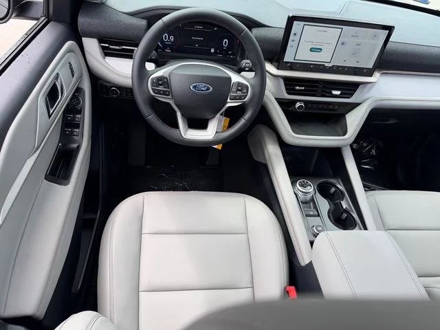 New 2026 Carbonized Gray Metallic Ford Active image 8