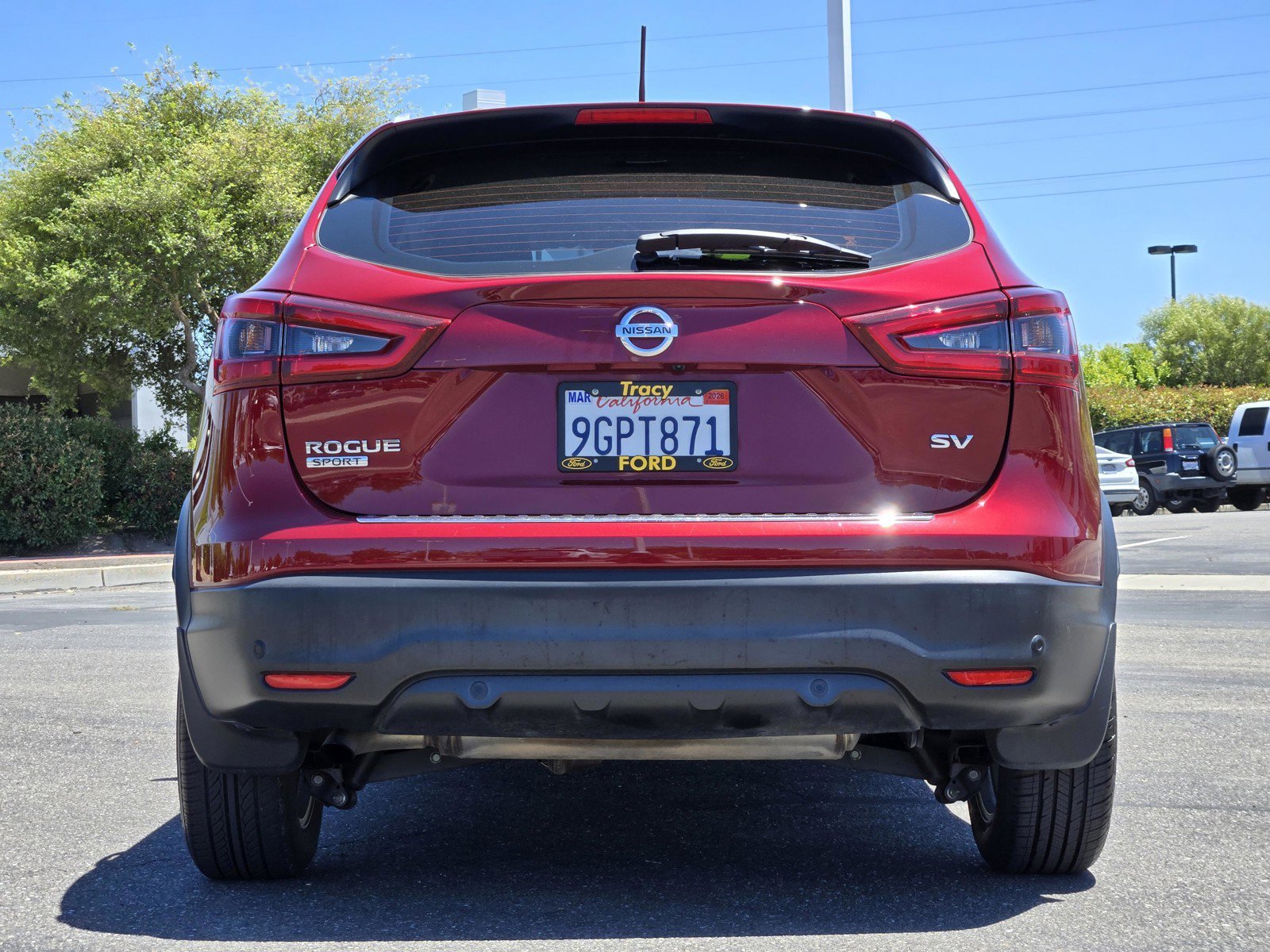 Certified Used 2022 Scarlet Ember Nissan SV image 5