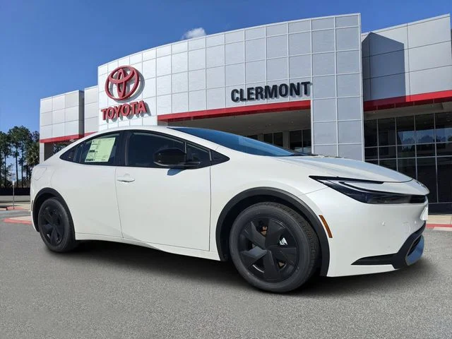 New 2026 Wind Chill Pearl Toyota SE image 1