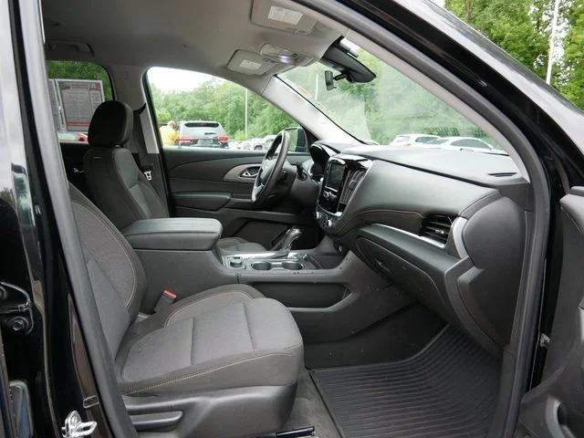 Used 2020 Black Chevrolet LS image 8