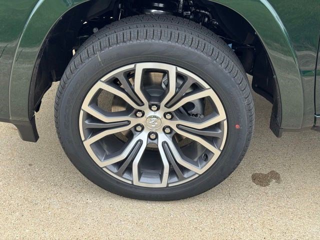 New 2026 Serrano-Green Metallic Exterior Paint RAM Tungsten image 51